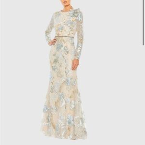 Mac Duggal NWT ice blue embroidered gown